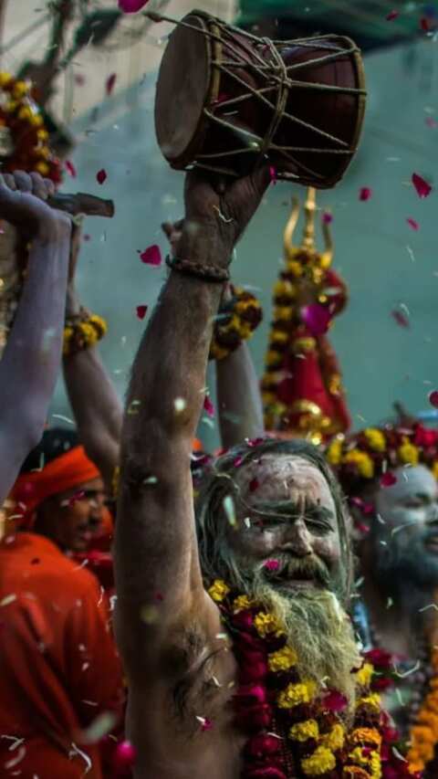 
प्रयागराज के इन ऐतिहासिक स्थलों पर जाना न भूलें!
