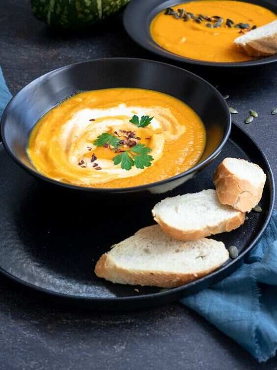 Quick and Healthy Carrot and Spinach Soup Recipe