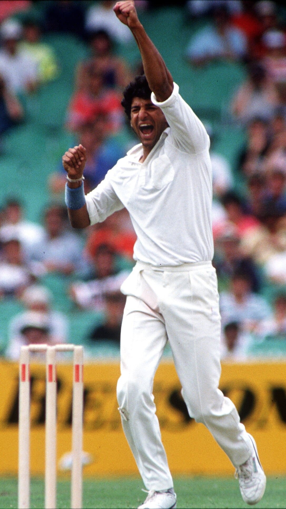 Best Bowling In A Test Innings For Pakistan in Australia