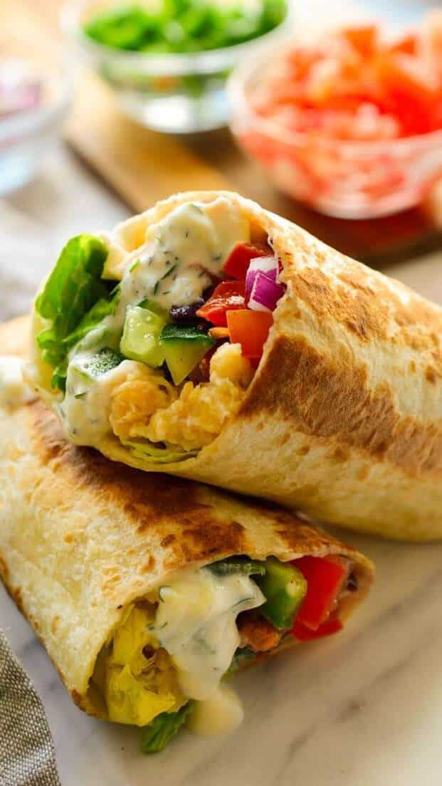 How to Make Veggie Wraps in 5 Easy Steps