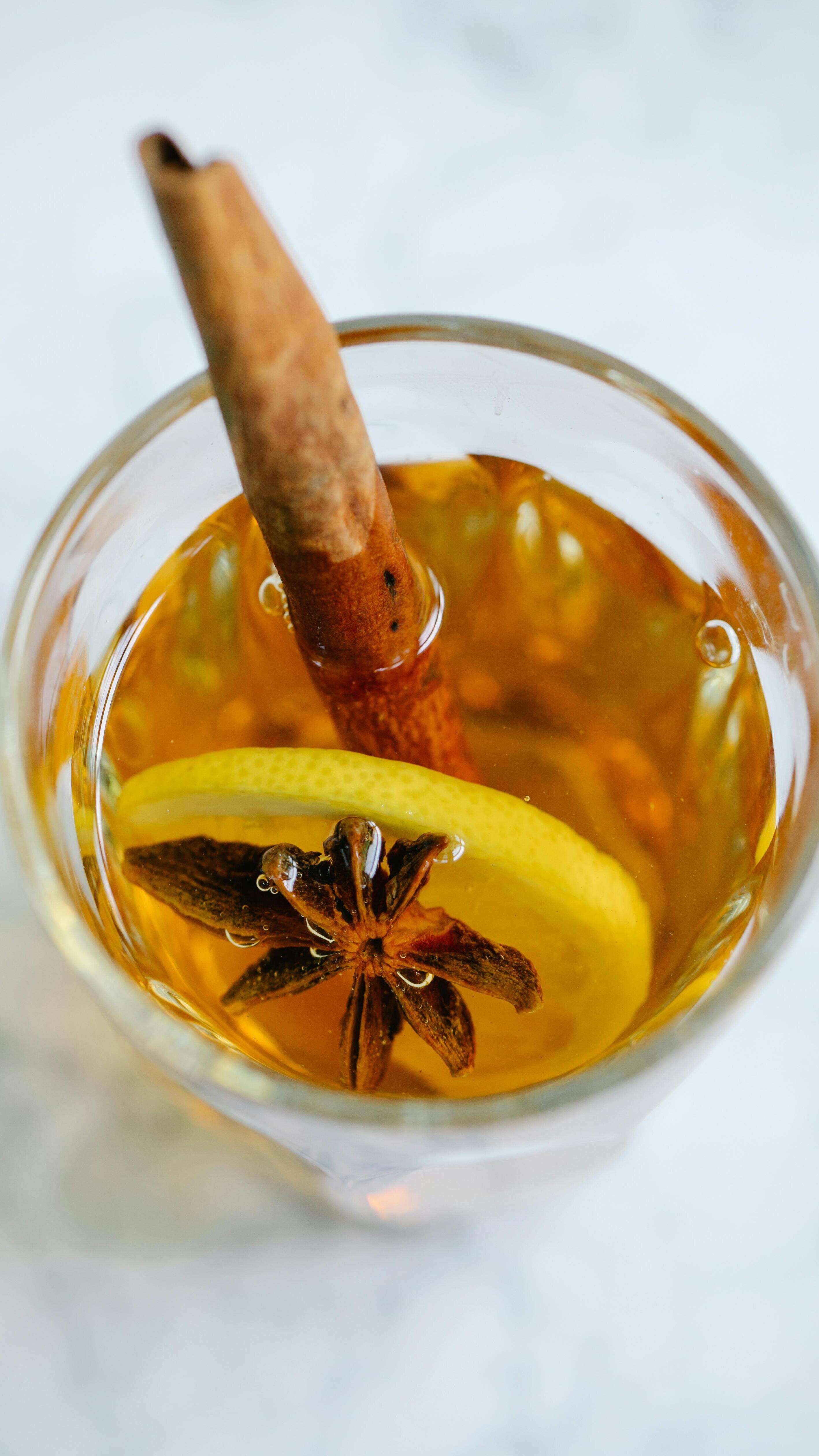 How to Make Antioxidant-Rich Cinnamon Tea