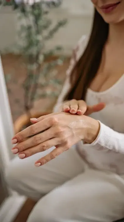 5 Things Your Nails Reveal About Your Health
