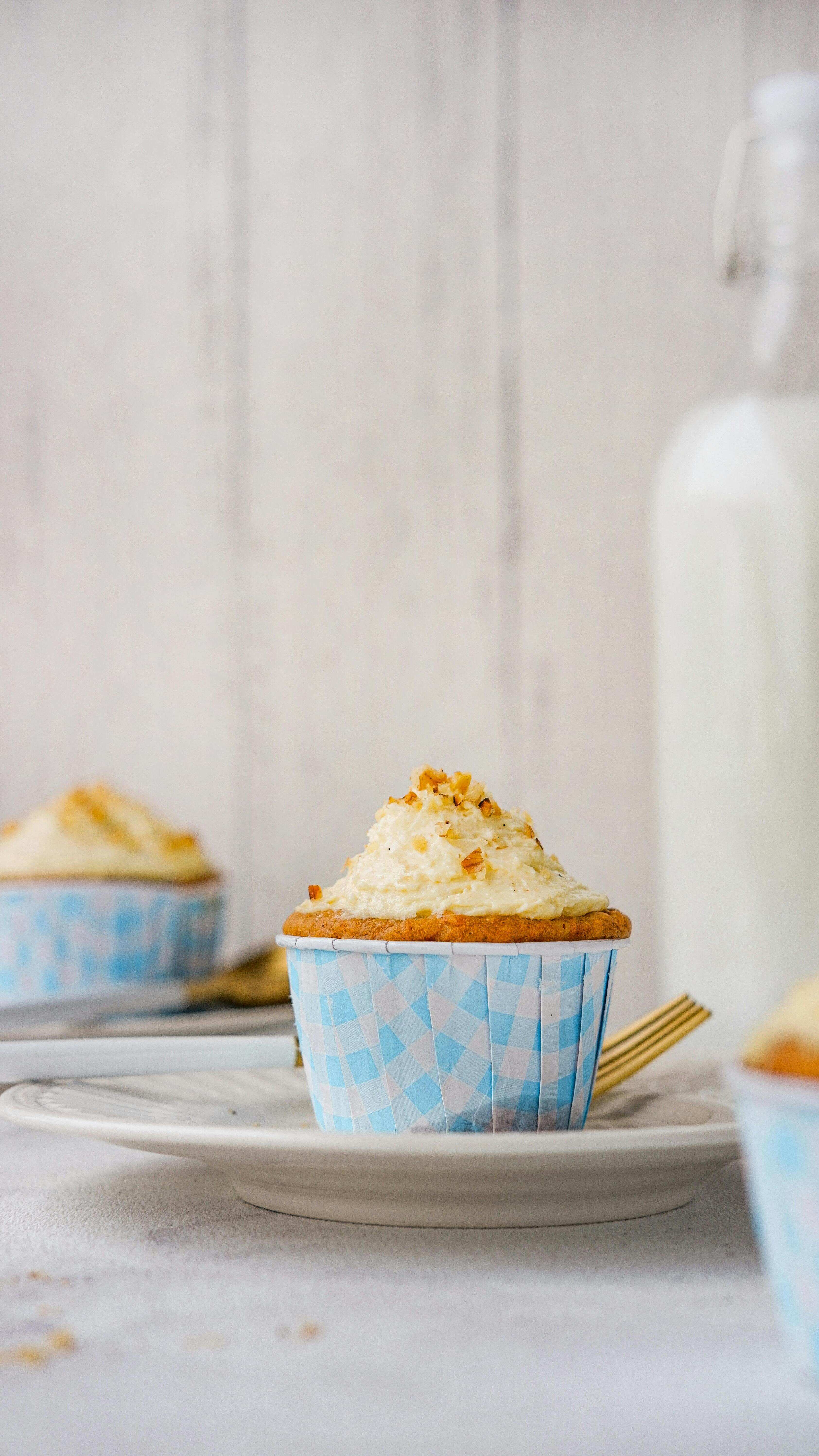 How to Make Cinnamon Cupcakes in 5 Steps