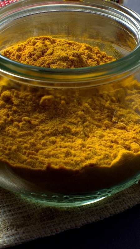 8 Benefits Of Drinking Turmeric Water Early Morning