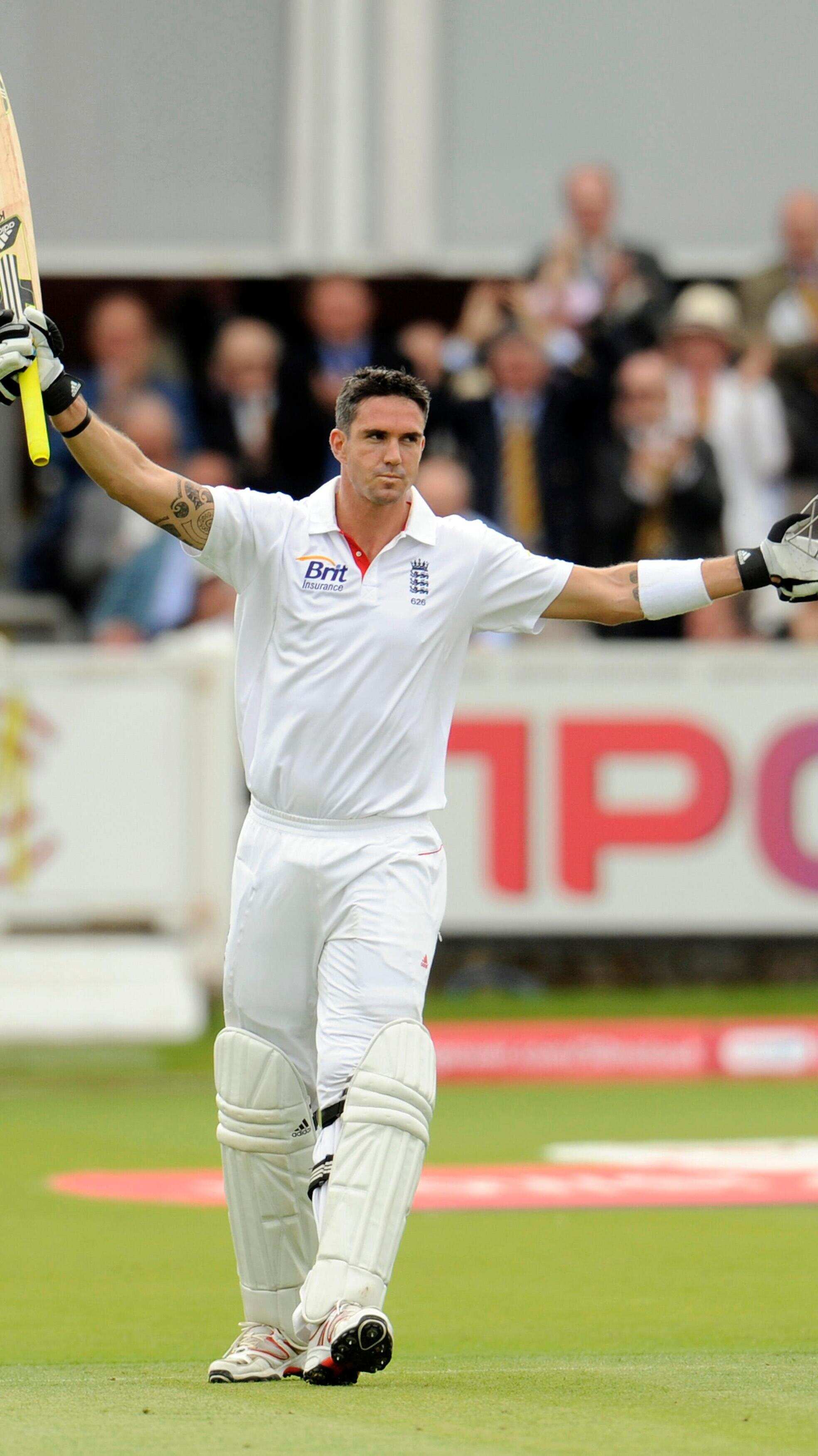 England Batters With Most Test Runs In India