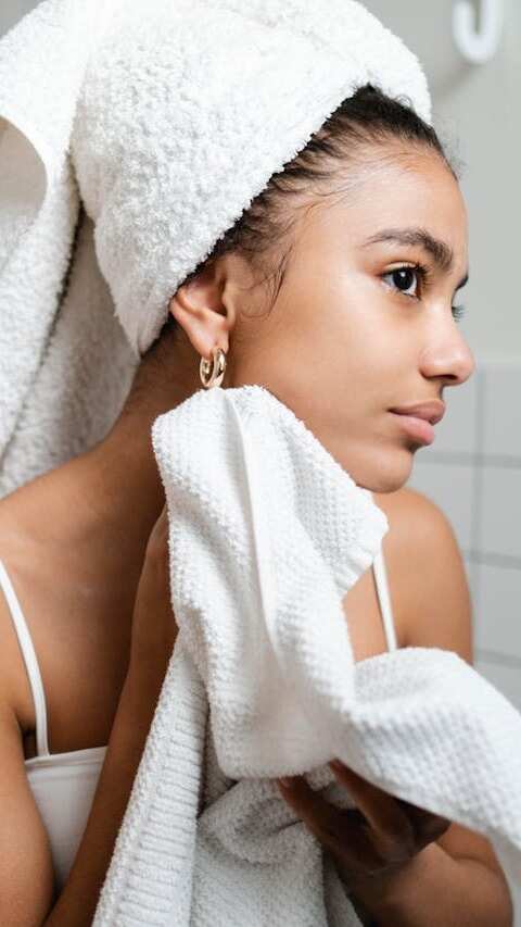5-benefits-of-showering-with-hot-water