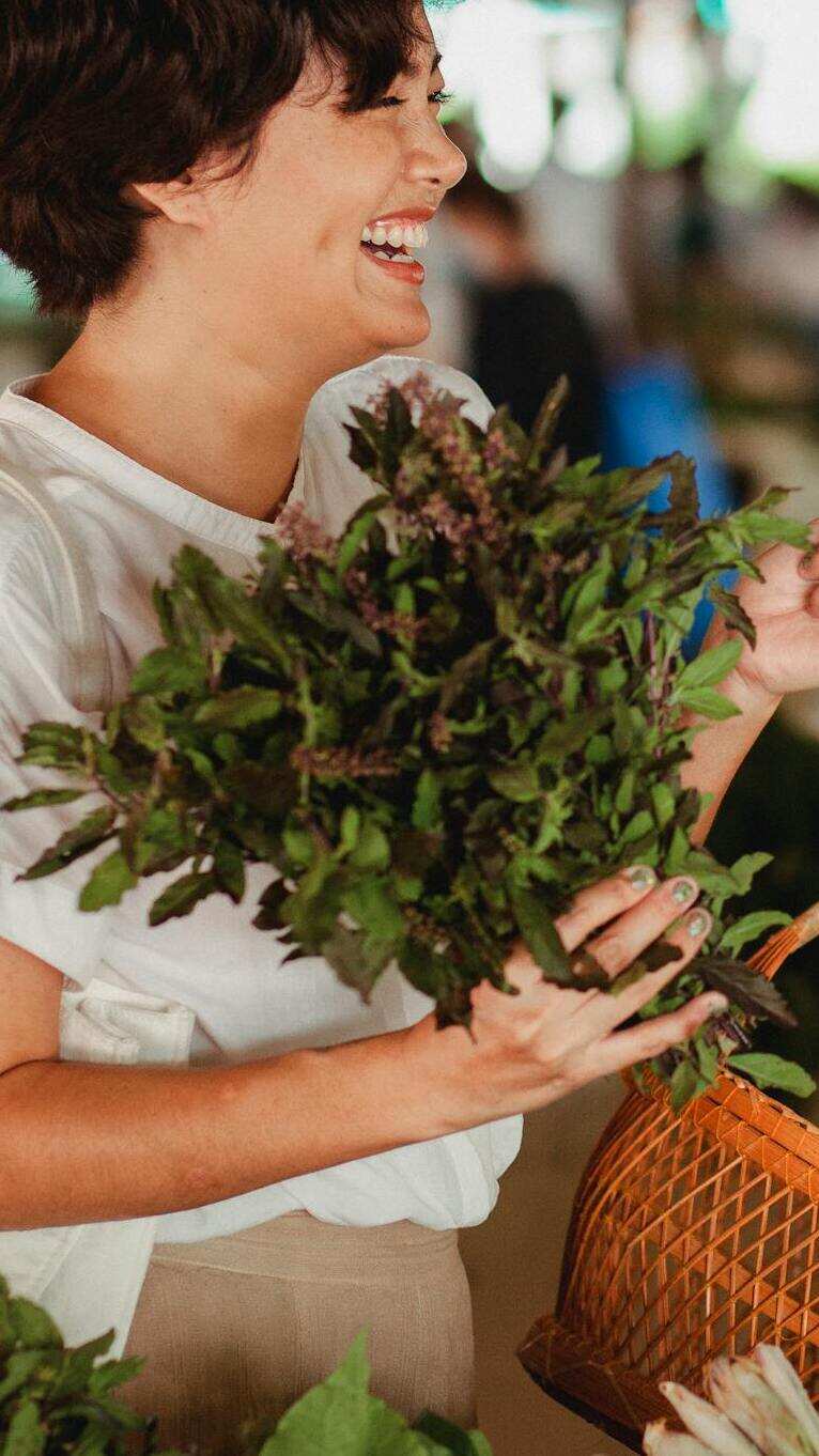 How to Use Bay Leaf (Tej Patta) in Recipes