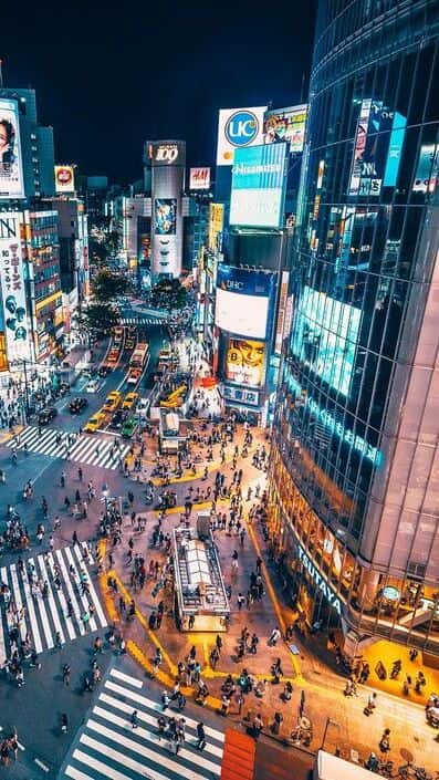5 Iconic Streets Around The World Every Traveller Must Visit 5 Iconic Streets Around The World Every Traveller Must Visit
