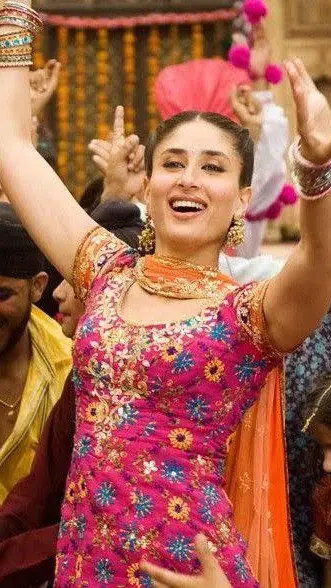 6 Iconic Dialogues By Kareena Kapoor