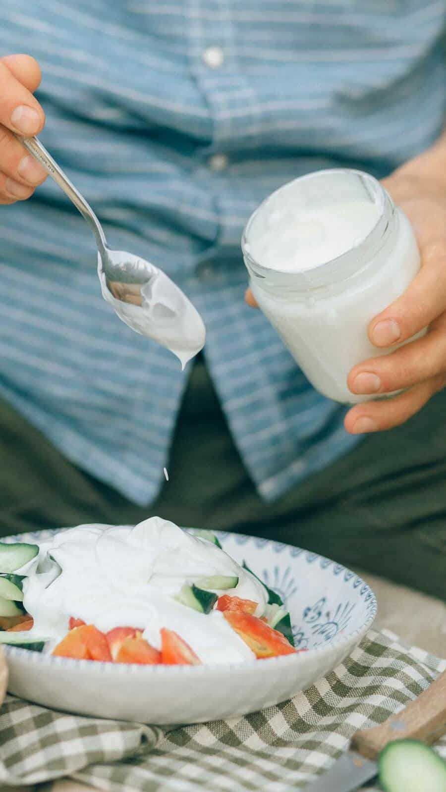 Why You Should Not Eat Curd at Night
