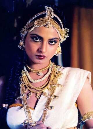 Rekha Turns 69: 7 Films Of The Actress That Everyone Should Watch
