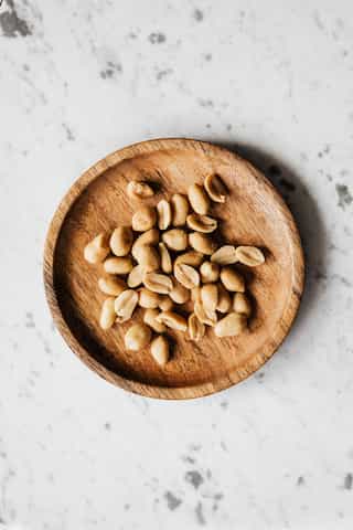 5 Benefits Of Consuming Peanuts
