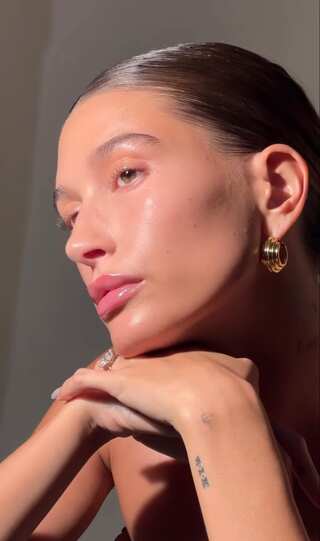 Beauty Benefits of Raw Milk for Glowing Skin

