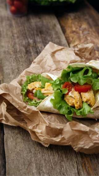  6 Reasons You Should Avoid Newspaper To Wrap & Serve Food