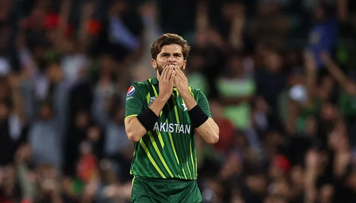 Top 5 Fastest Bowlers To 100 ODI Wickets 