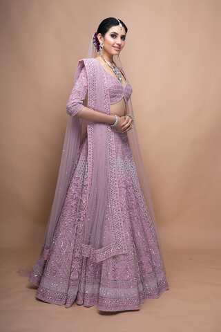 Tips to Style a Lehenga This Diwali