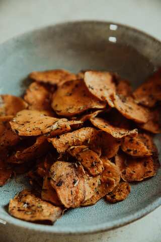 6 Healthy Snacks For Winter Cravings 