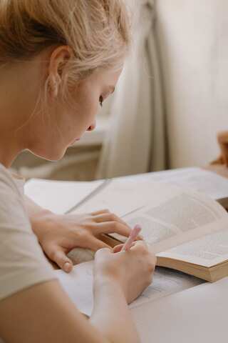 7 Tips to Help You Manage Time Effectively During Exams