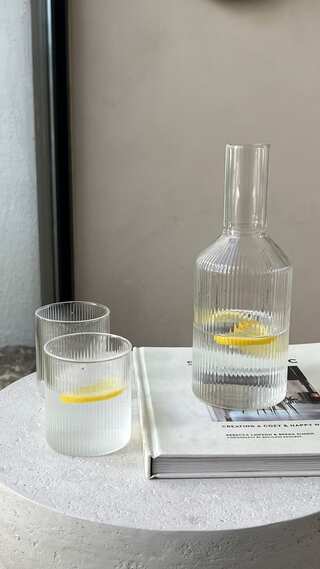 6 Health Benefits of Drinking Water Before Bedtime
 