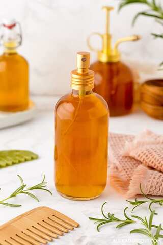 6 Benefits of Using Carrot Oil in Your Beauty Routine

