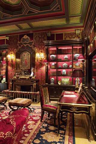 World's Most Beautiful Shops: 2 Indian Shops in The List
