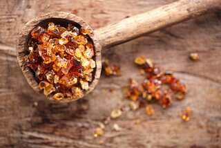 Top 5 Benefits of Consuming Edible Gum (Gond) in Winters 
