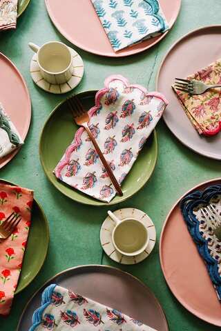 5 Healthiest Dishware to Eat Food in