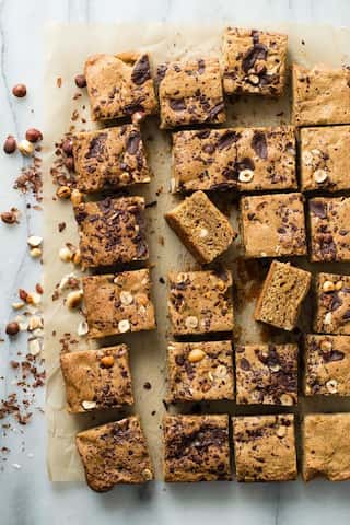  6 Easy and Healthy Desserts Made From Date Syrup
