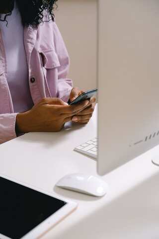 5 Ways to Charge Your Mobile Faster Than Ever Before