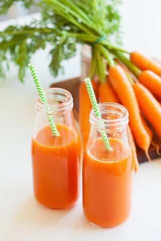 6 Amazing Health Benefits of Drinking Carrot Juice Everyday
