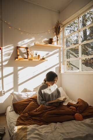 7 Tips to Counter Winter Blues This December
