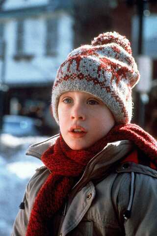  5 Christmas Classics To Watch This Holiday Season