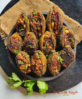 5 Delicious Dishes Of Bitter Gourd 
