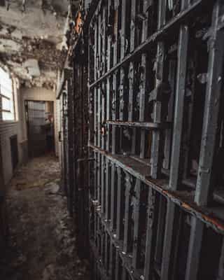 7 of World's Most Notorious Prisons
