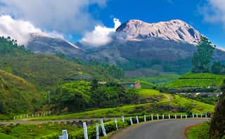 9 Beautiful Hill Stations In South India To Add To Your Bucket List 