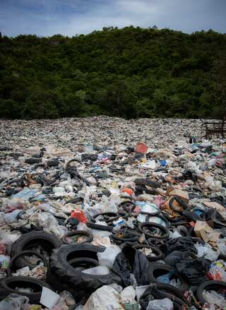 7 Countries That Produce the Most Plastic Waste