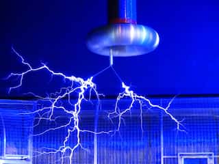 5 Greatest Unsolved Mysteries in Modern Physics 