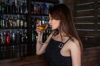 Legal Drinking Age in 10 Popular Destinations