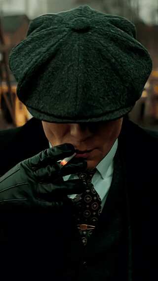 7 Life Lessons from the Gritty World of Peaky Blinders