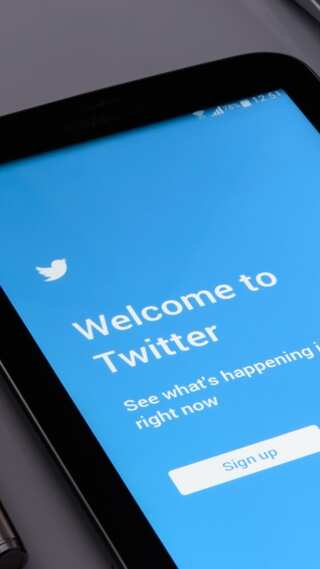 10 Most Followed Twitter Accounts 