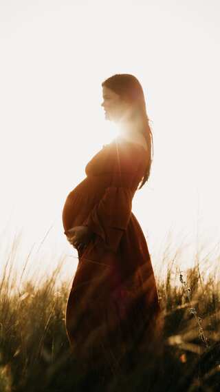 Top 10 Countries with the Longest Minimum Maternity Leave