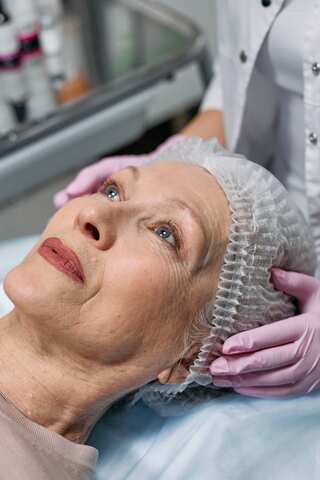 7 Foods to Avoid after LASIK Surgery 
