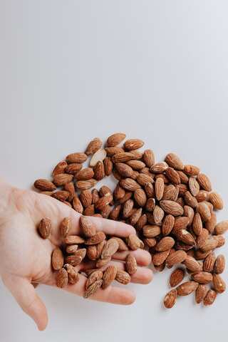 Top 5 Ways to Enjoy Almonds