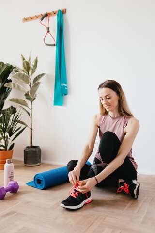 7 Affordable Items to Build a Mini Gym at Home