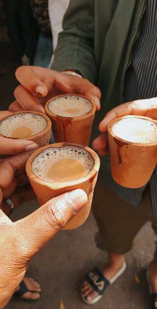 5 Side Effects of Drinking Too Much Tea
