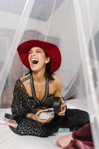 The Healing Power of Laughter 7 Health Benefits Of A Big Laugh