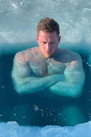Health Benefits of Taking Ice Bath
