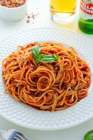 6 Spaghetti Dishes One Must Try 
