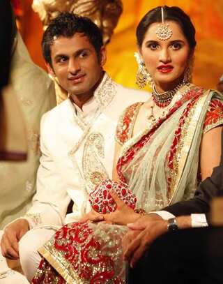 In Pics: Shoaib Malik And His 'Complicated' Love Life