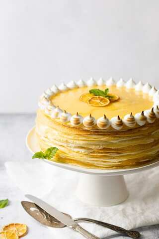 6 Delicious And Healthy Honey Deserts